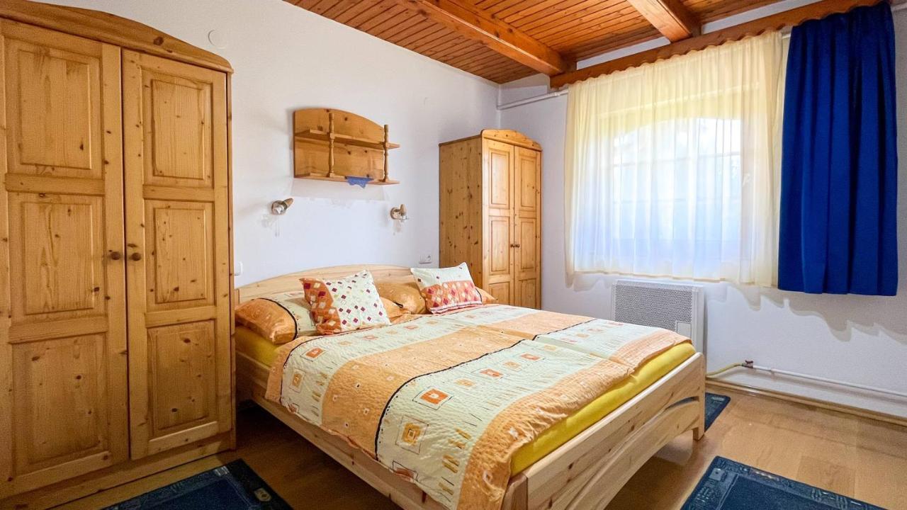 Magyar Apartmanhazak I-Iii. Zalakaros Exteriör bild